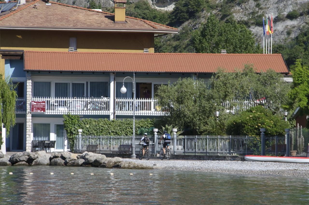 Casa Toblini Al Lago On The Beach トルボレ エクステリア 写真