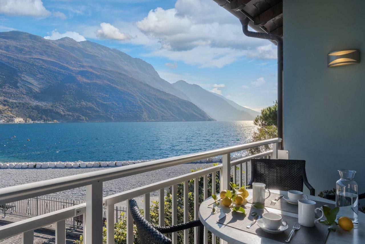 Casa Toblini Al Lago On The Beach トルボレ エクステリア 写真
